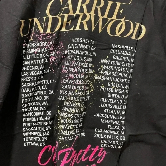 Carrie Underwood Tour Concert T-Shirt - Picture 4 of 6